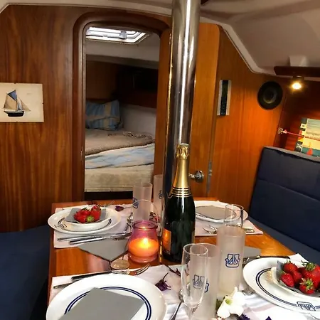 بوتيل Libertyboating