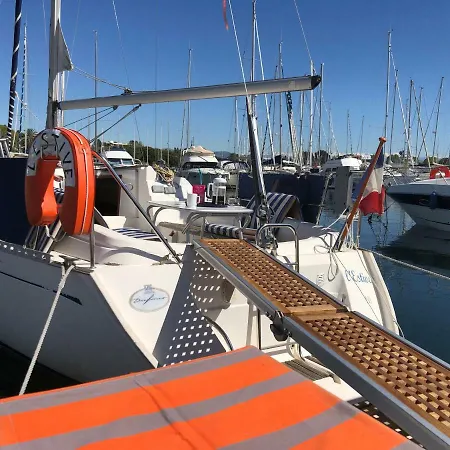 بوتيل Libertyboating